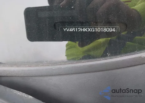 2016 Volvo V60 Cross Country Premier z USA, uszkodzony, nr VIN YV4612HKXG1018094